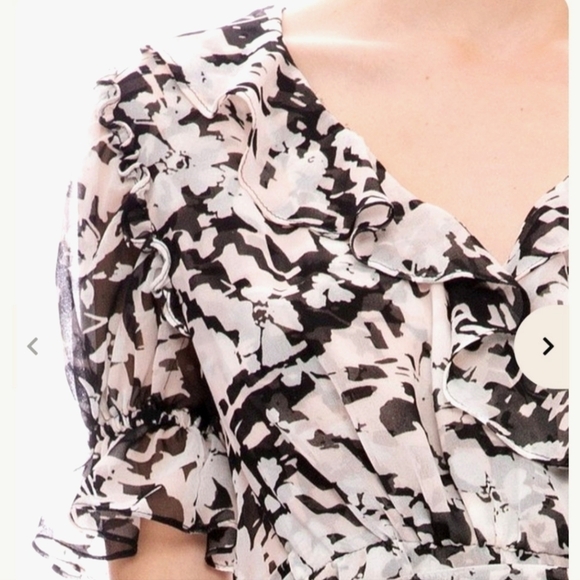 NWT MISA Los Angeles Floral Everly Wrap dress size medium - Picture 4 of 9